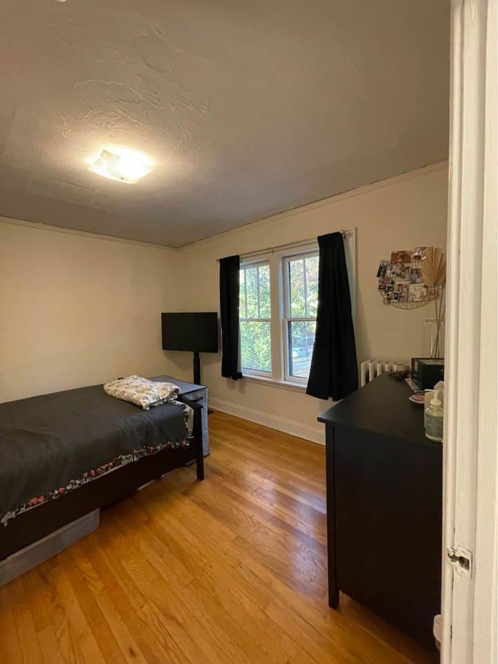 1319 3 bdrm 1